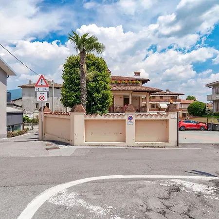 La Casa Di Giuliano Apartment